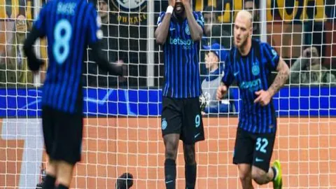 东契奇旧地战旧主表现抢眼，湖人以107-99击败独行侠，詹姆斯末节爆发独得16分，全场27+12